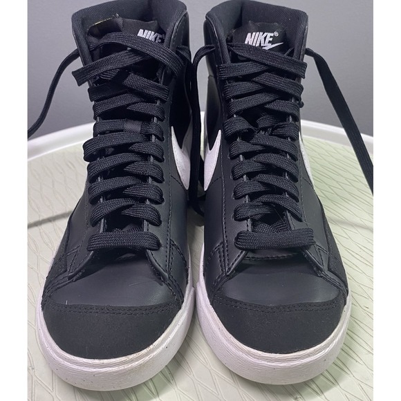 Nike Blazer Mid '77 Next Nature Black&White Mens Sneaker Gym school‎ Sz.6 EUC - Picture 3 of 12